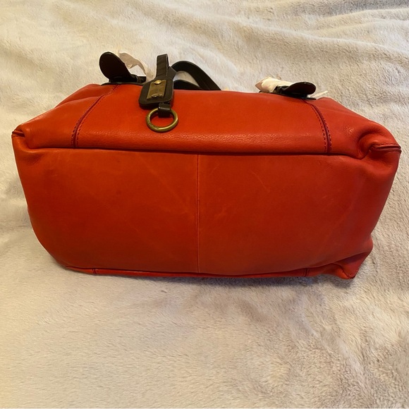 Lucky Brand Buckman leather satchel handbag, in Haute Red, NWT, style LB1041 - Picture 12 of 16